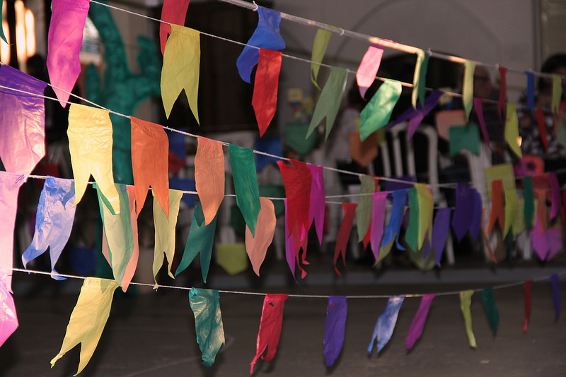 Saiba como fazer uma festa junina em casa